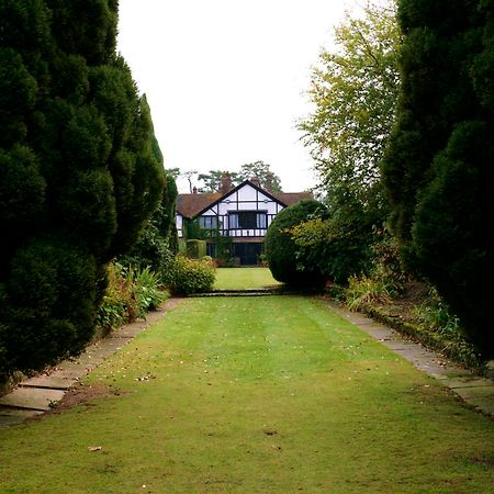 Hotel Cisswood House Horsham Exterior foto