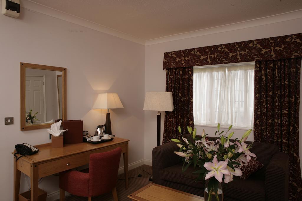 Hotel Cisswood House Horsham Exterior foto