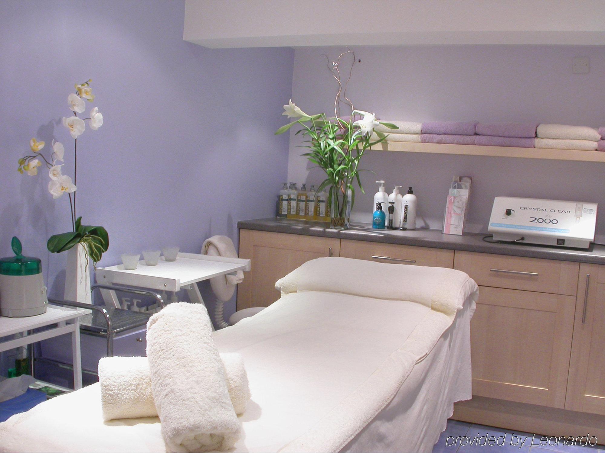 Hotel Cisswood House Horsham Facilidades foto