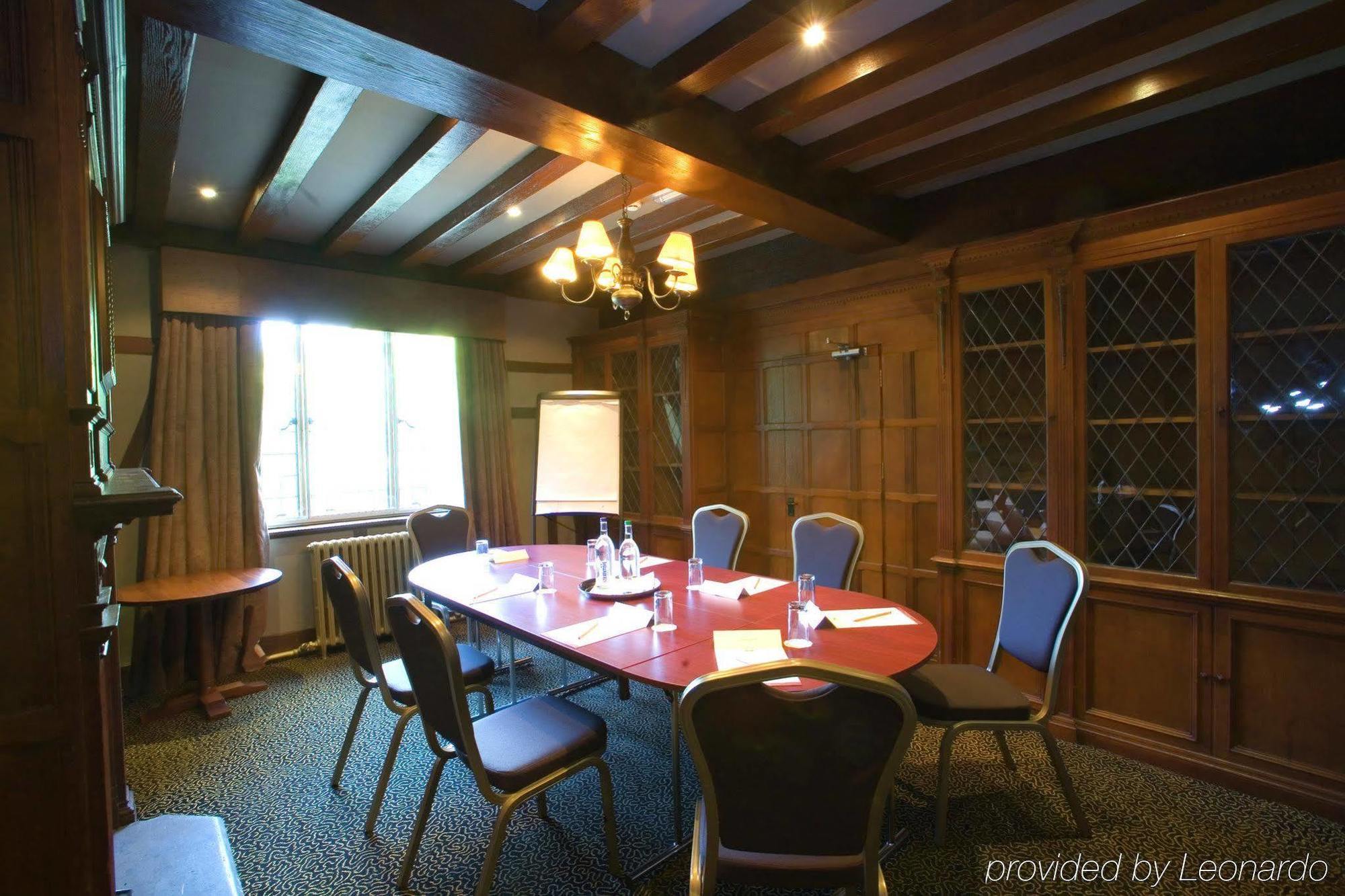 Hotel Cisswood House Horsham Facilidades foto