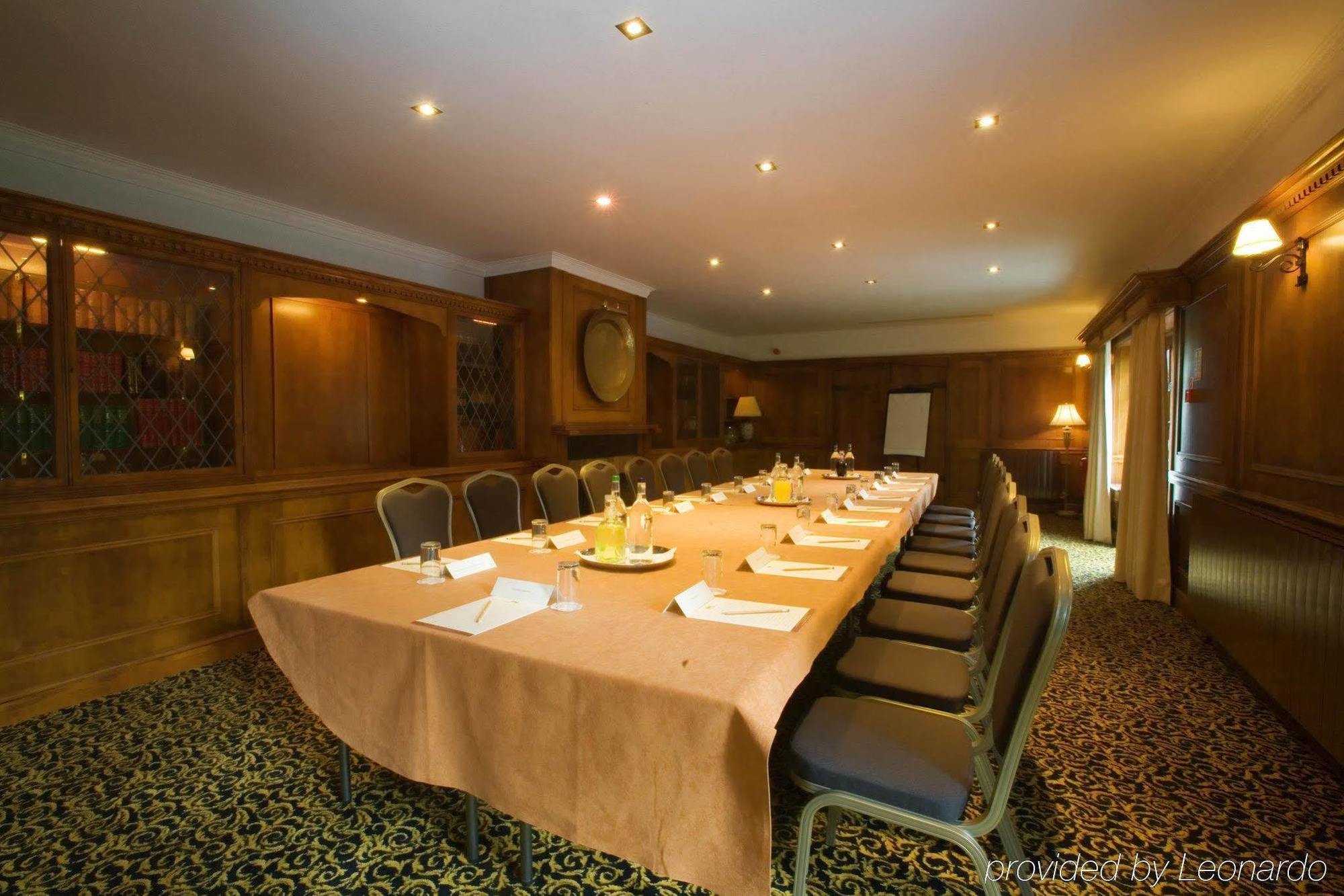 Hotel Cisswood House Horsham Facilidades foto