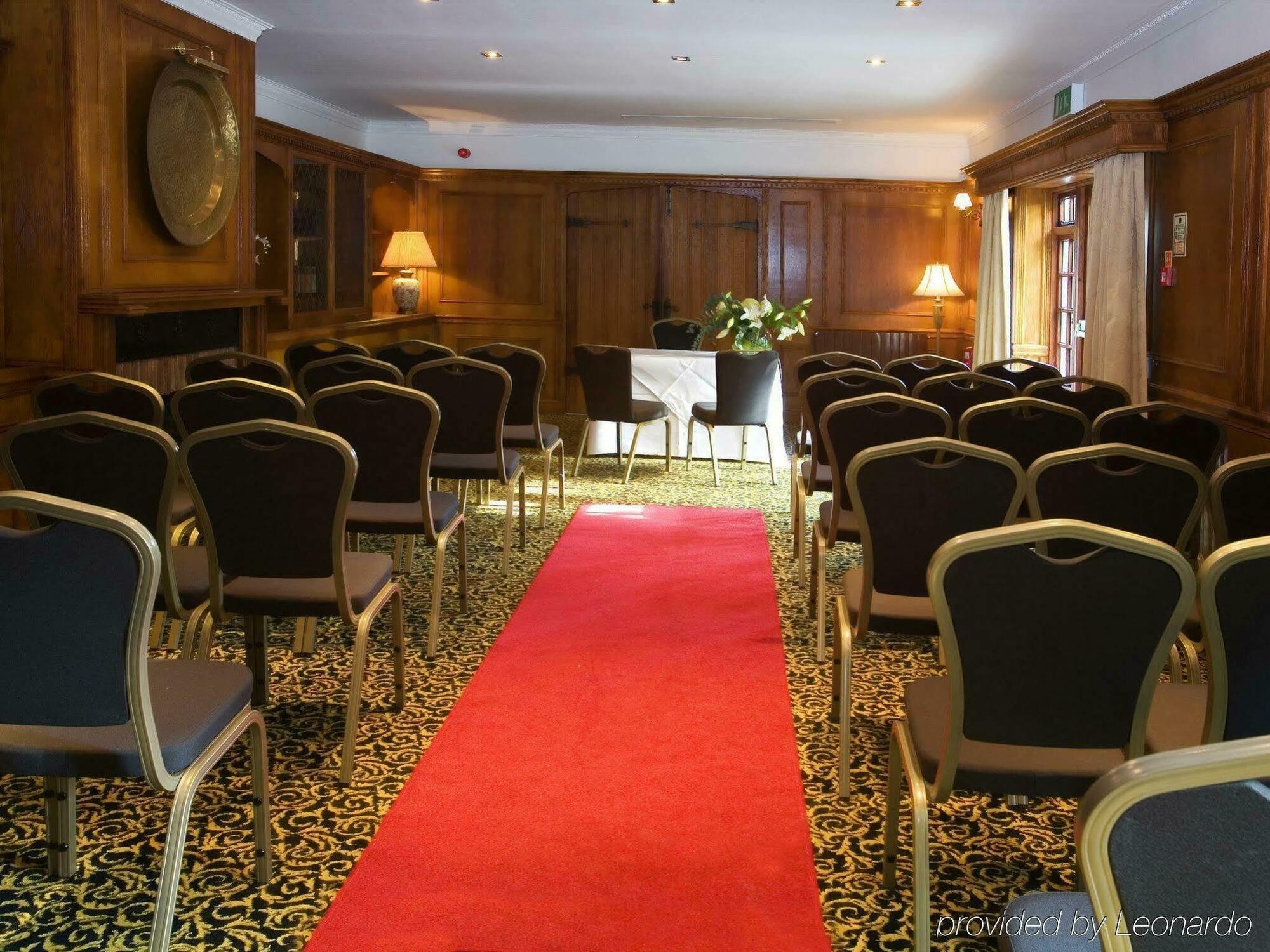 Hotel Cisswood House Horsham Facilidades foto